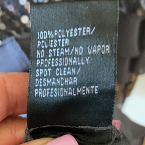 Dress - Picture 6 of 6